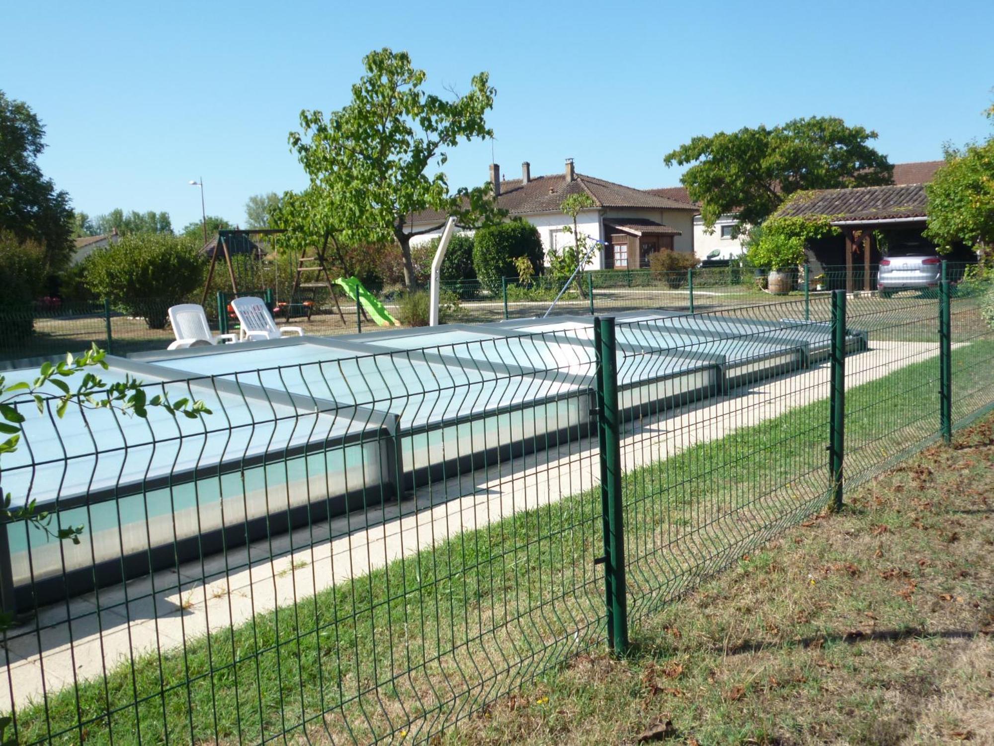 Home Vacances 4 Etoiles Par Cdt Dordogne Le Pizou Exterior photo